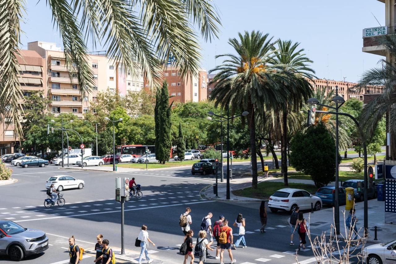 - Spacious Sanctuary In The Heart Of Valencia! - Dış mekan fotoğraf